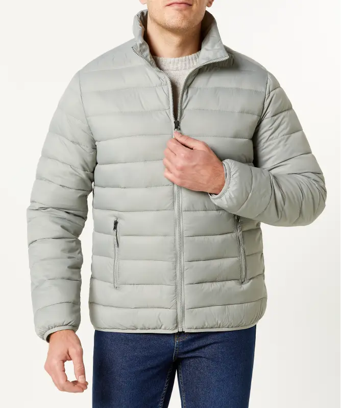 Schlichte Steppjacke