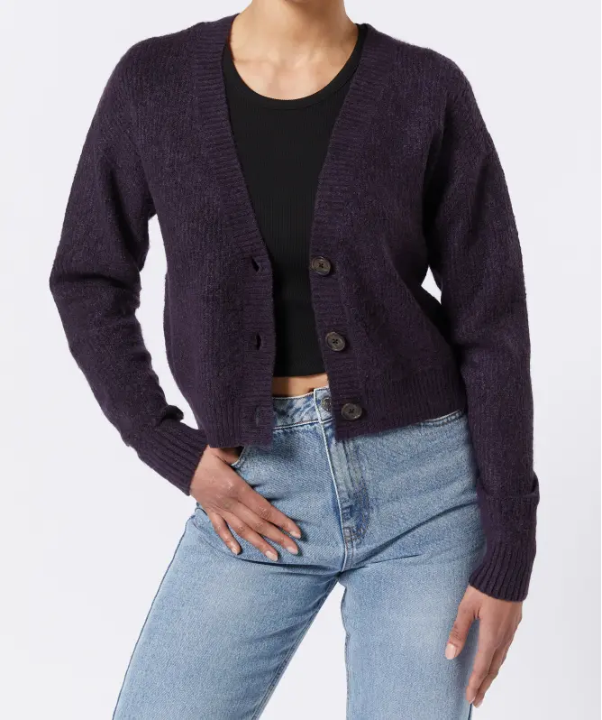 Strickjacke mit V-Ausschnitt