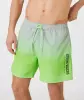 badeshorts-mit-farbverlauf-neon-gruen-120115818440_1844_HB_M_KIK_01.jpg