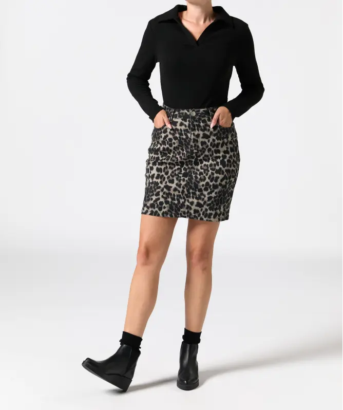 Twill-Rock in Leo-Optik