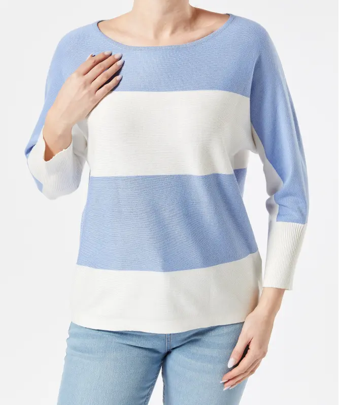 Sweter z cienkiej dzianiny w paski