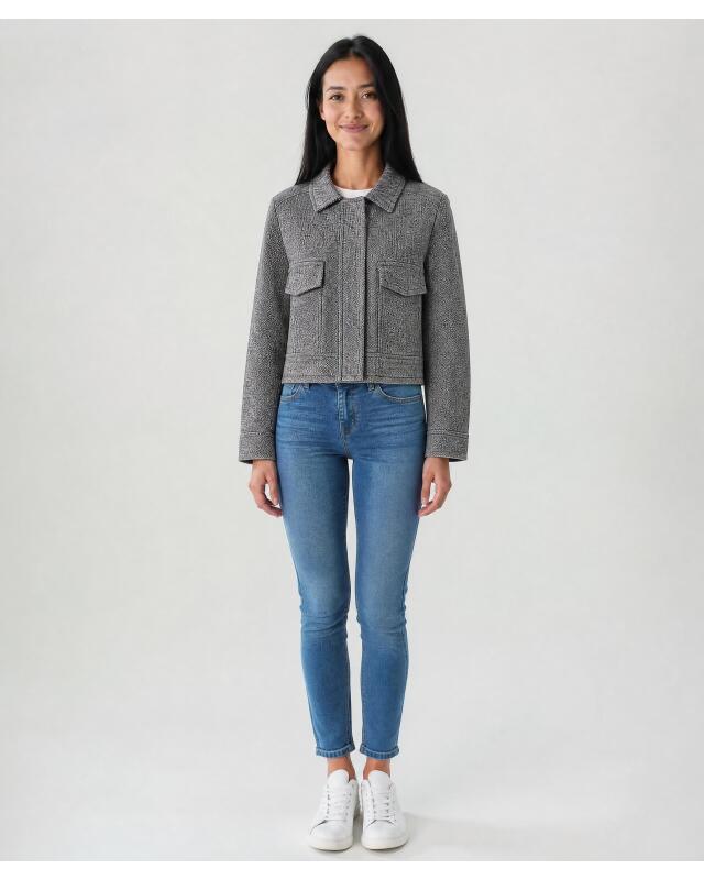 جاكيت قصير بمظهر مبرقش للنساء، أبيض/أسود (KiK Kurze Jacke in melierter Optik (weiß/schwarz)) — KiK, منتج ألماني أصلي في المغرب