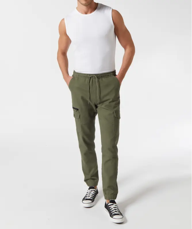 Spodnie cargo w kolorze khaki