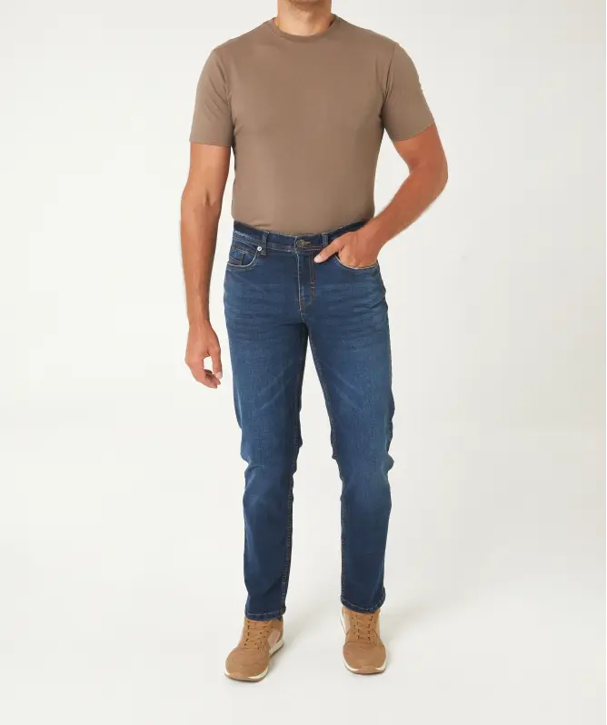 Basic Jeans