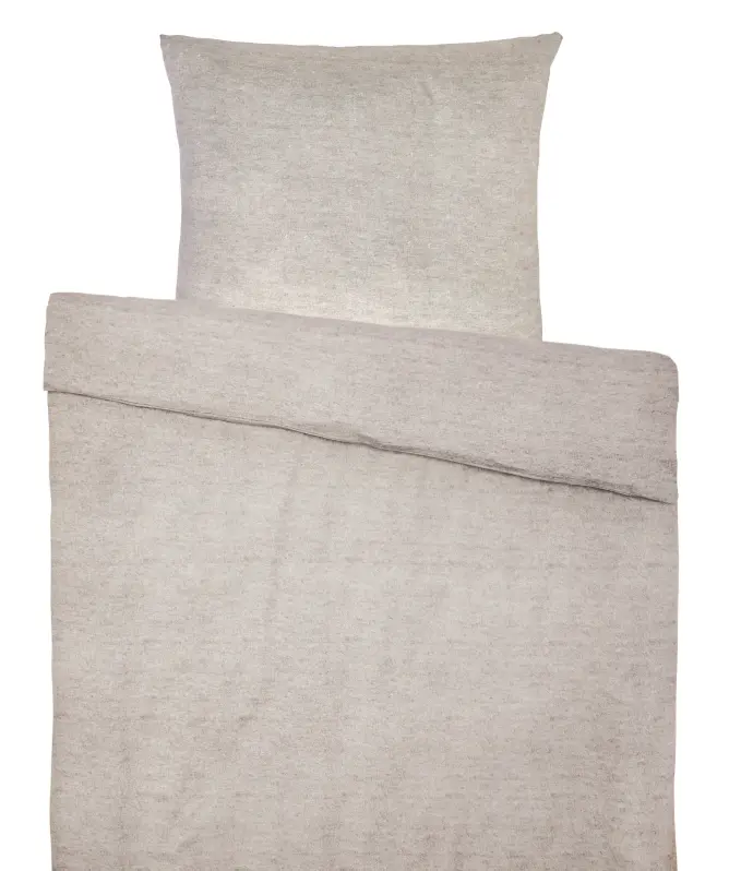 Pierre Cardin Bettwäsche 160 Cm – Polycotton In Malve Mit Jugendlichem Druck