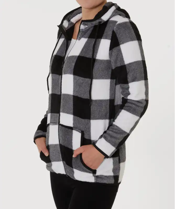 Fleecejacke mit Kapuze