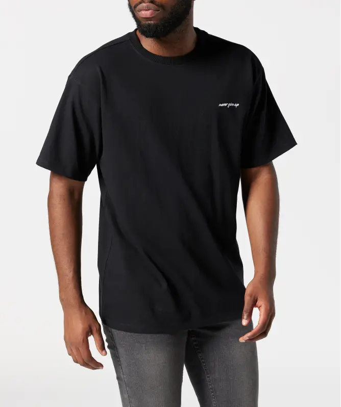 T-Shirt z haftem