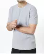 Geripptes T-Shirt