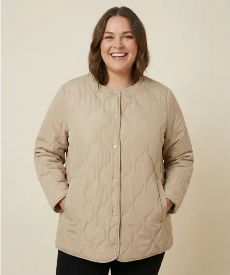 Steppjacke mit Seitentaschen