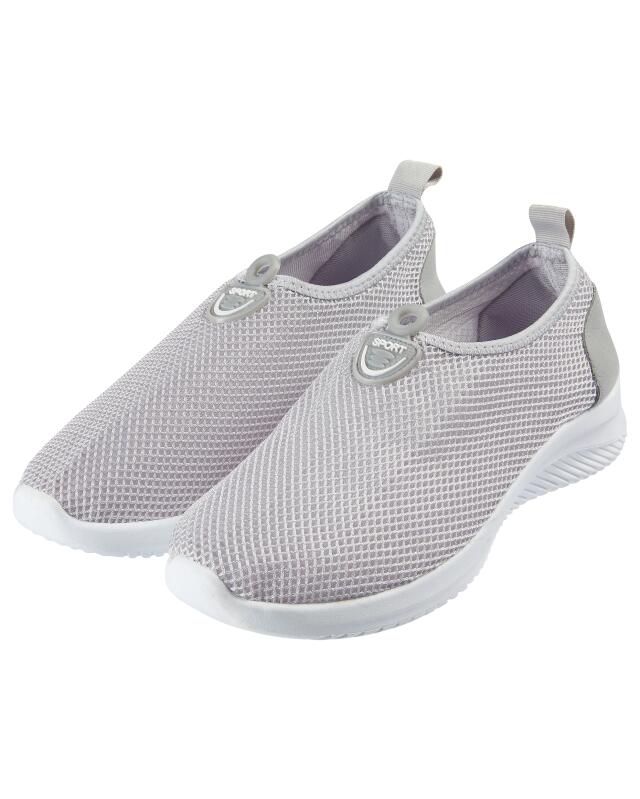 Baskets slip-on effet maille femme, gris clair (KiK Slip-ons in Netzoptik (hellgrau)) — KiK, produit allemand authentique au Maroc
