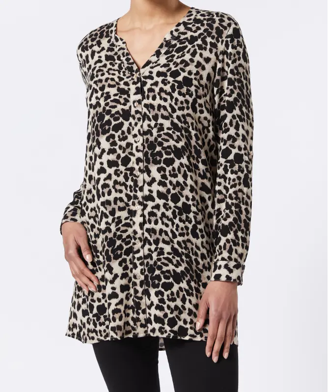 Dlouhá halenka s leopardím potiskem