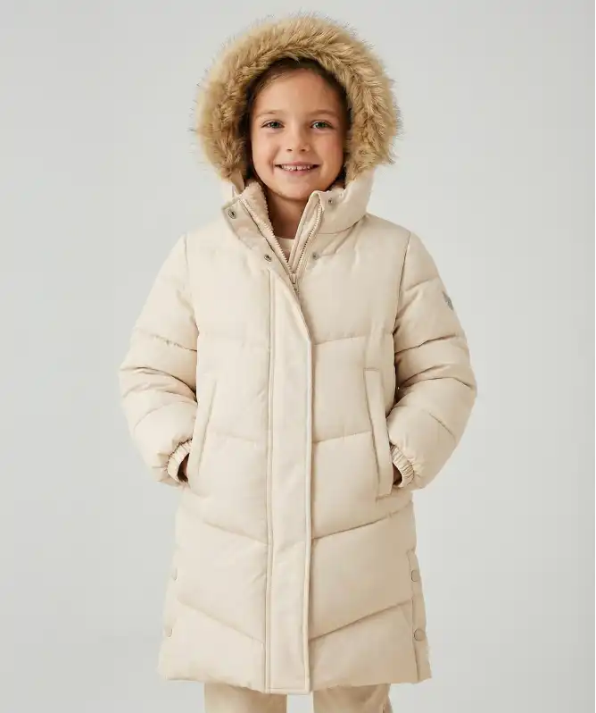 Prošívaný kabát smetanová barva