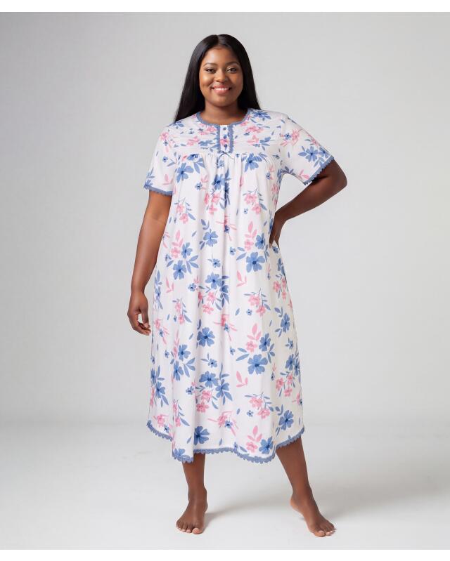 Chemise de nuit à fleurs femme, blanc imprimé — KiK, produit allemand authentique au Maroc