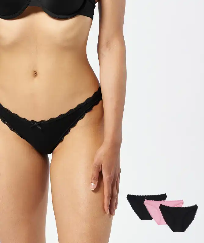 Slips mit Spitzenkanten