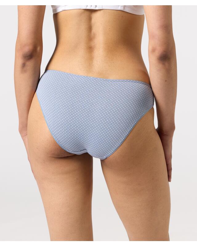 سراويل داخلية بفيونكة وإكسسوار للنساء، أزرق فاتح (KiK Slips mit Schleife und Accessoire (hellblau)) — KiK, منتج ألماني أصلي في المغرب