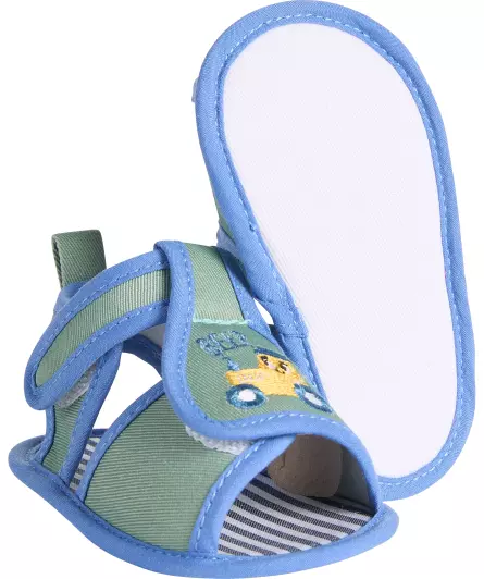 Sandalen mit Stickerei