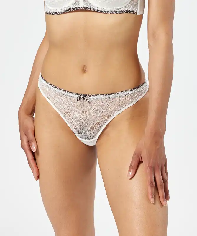 String mit Spitze