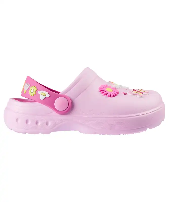 Clogs mit Applikationen