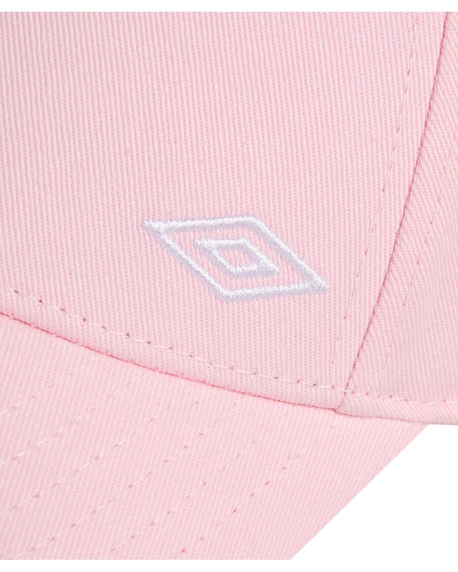 Czapka Umbro obwód: około 57 cm