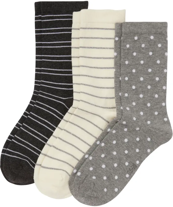 Socken mit Glitzergarn