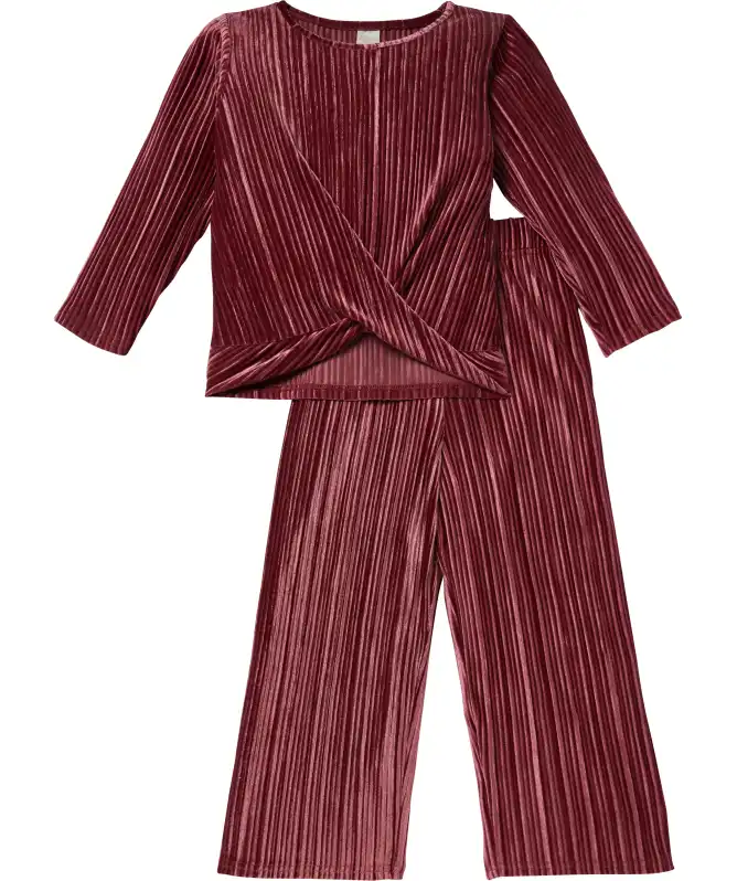 Langarmshirt + Hose aus Velours