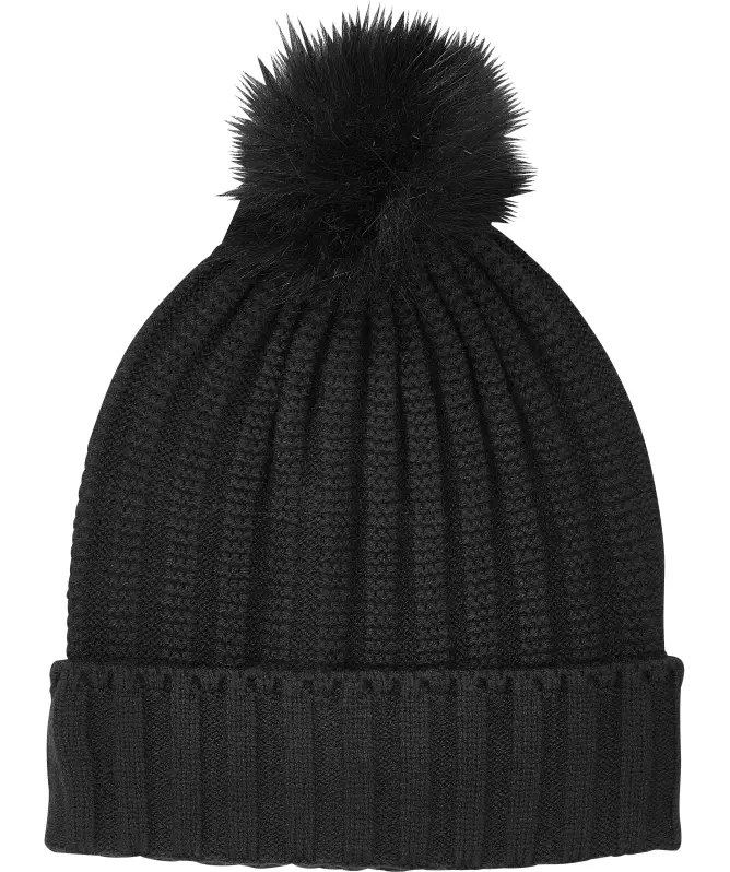 Gebreide muts met pompon