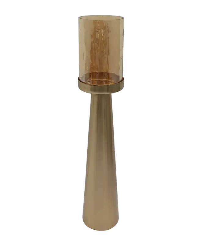 Kerzenständer in Kegelform