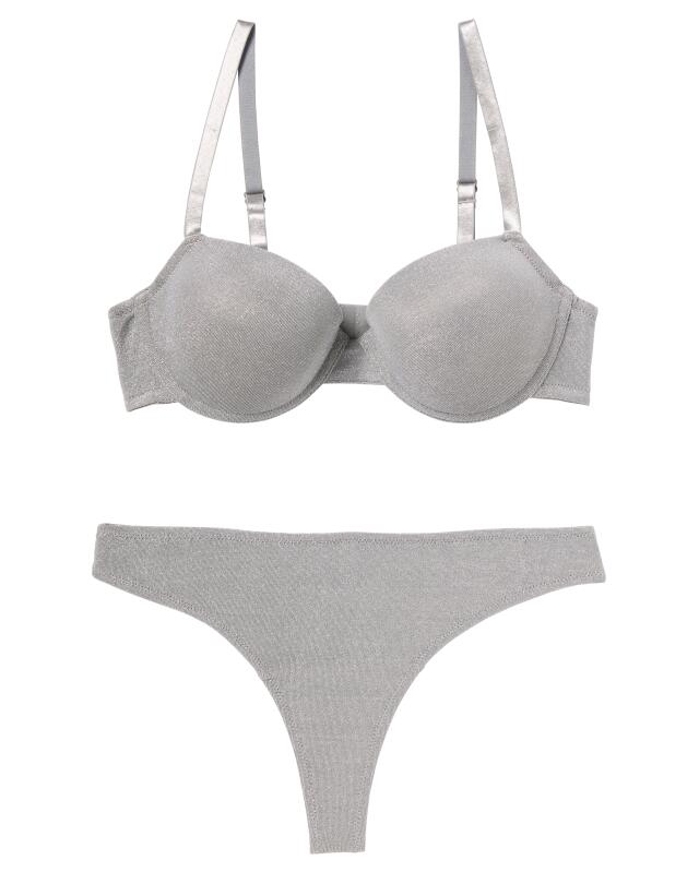 Soutien-gorge + string à fils pailletés femme, argenté (KiK BH + String mit Glitzerfäden (silber)) — KiK, produit allemand authentique au Maroc