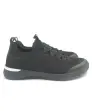 Sneaker in Netzoptik