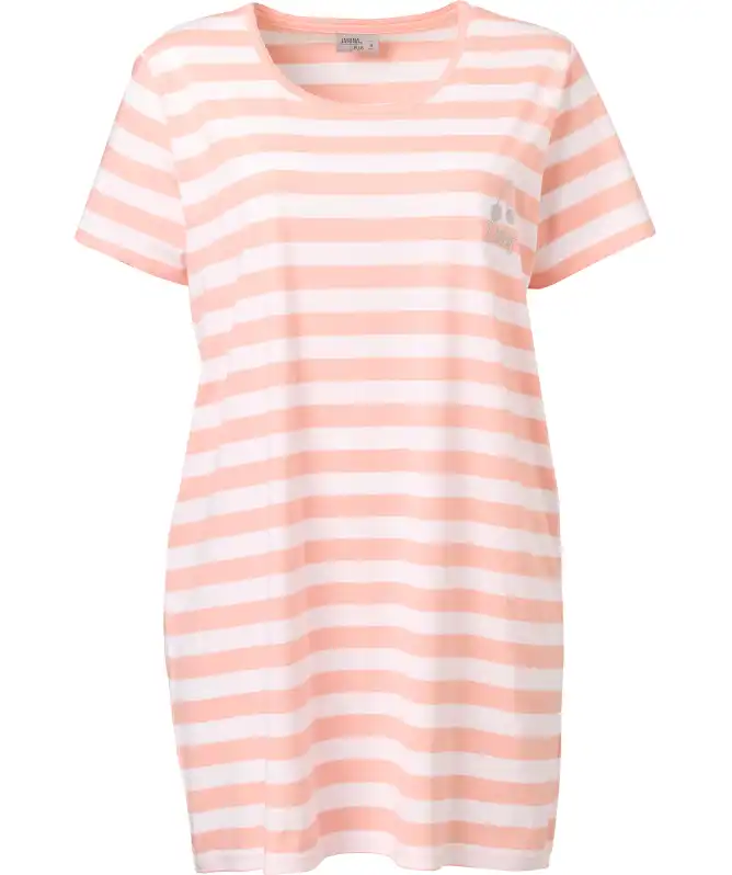 Big shirt met klein borduursel