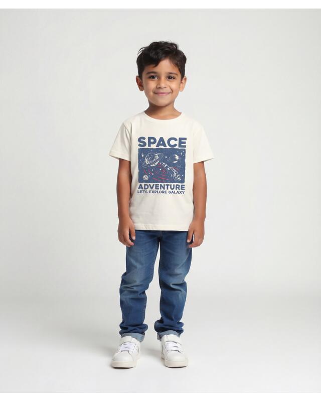 تيشيرتات بنقشة الفضاء للأولاد، بيج/أزرق (KiK T-Shirts Weltraum (beige/blau)) — KiK, منتج ألماني أصلي في المغرب