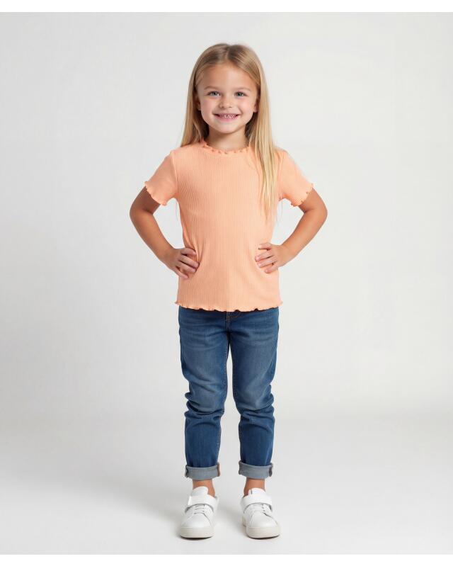 T-shirts with wavy edges for girls, apricot (KiK T-Shirts mit Wellenkanten (apricot)) — KiK, authentic German product in Morocco