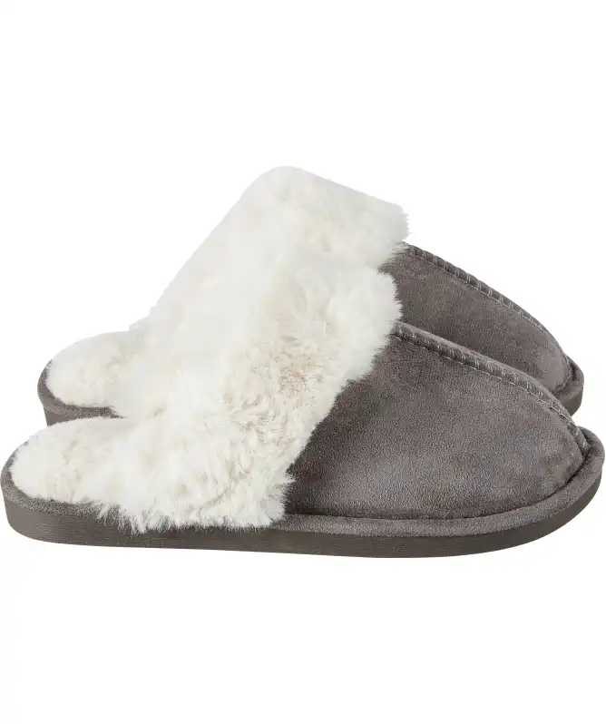 Hausslipper in Wildlederoptik