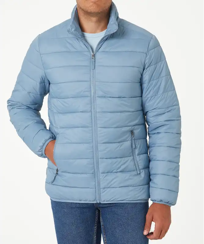 Gewatteerde jas met opstaande kraag