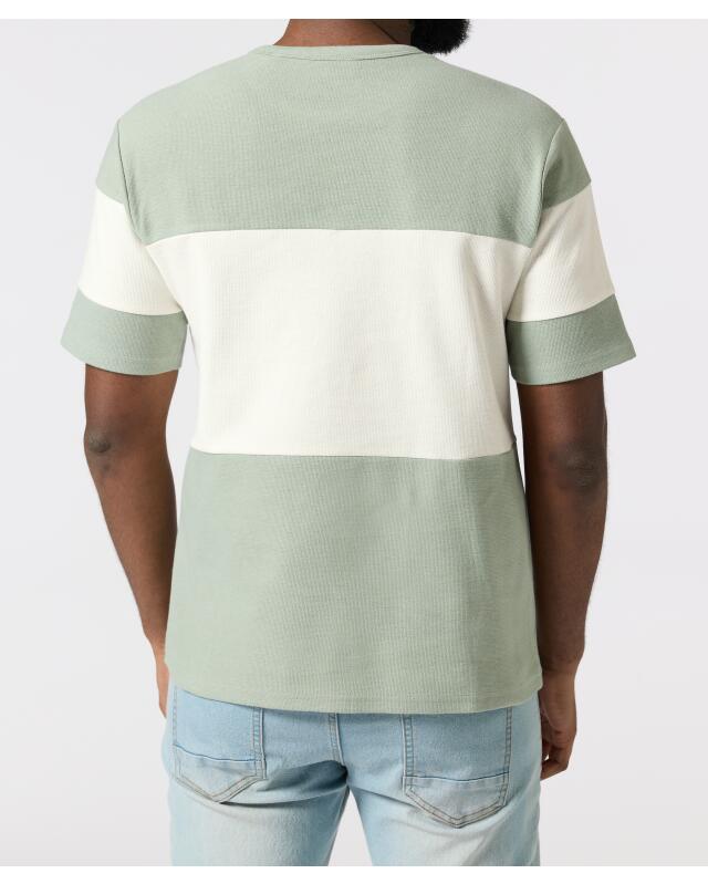تيشيرت من البيكيه للرجال، كاكي فاتح (KiK Piqué T-Shirt (hellkhaki)) — KiK, منتج ألماني أصلي في المغرب