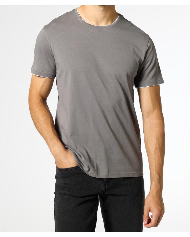 T-shirt effet double couche homme, gris (KiK T-Shirt in Doppellagenoptik (grau)) — KiK, produit allemand authentique au Maroc