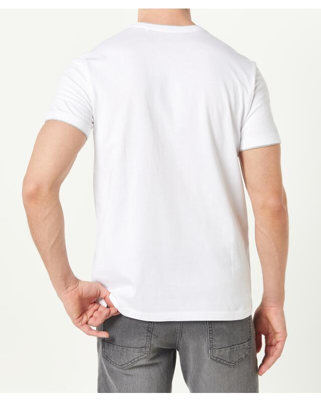 T-shirt effet double couche homme, blanc (KiK T-Shirt in Doppellagenoptik (weiß)) — KiK, produit allemand authentique au Maroc