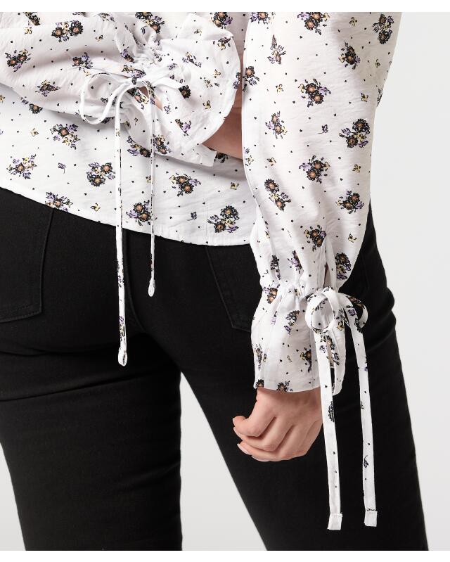 Blouse with lacing for women, white printed (KiK Bluse mit Schnürungen (weiß bedruckt)) — KiK, authentic German product in Morocco
