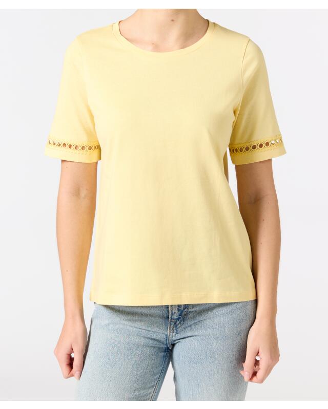 T-shirt à détails au crochet femme, jaune clair (KiK T-Shirt mit Häkeldetails (hellgelb)) — KiK, produit allemand authentique au Maroc