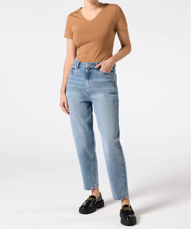 Mom jeans met wassing