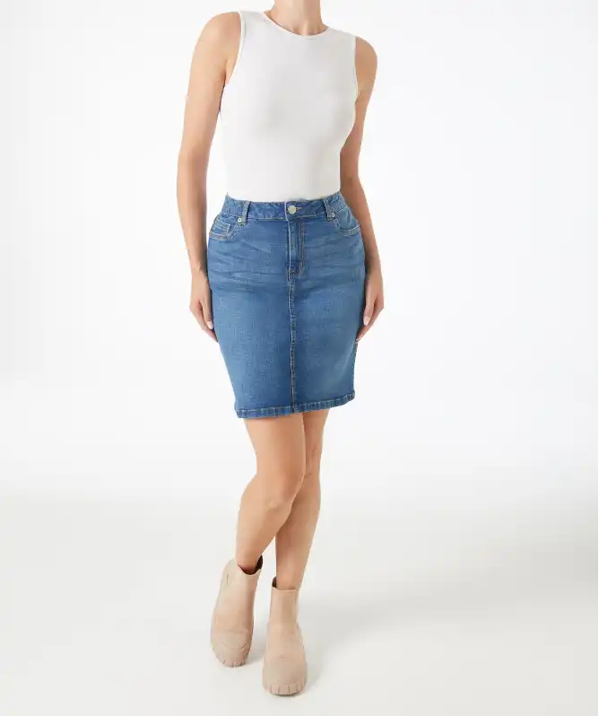 Džínová sukně se sepranými efekty