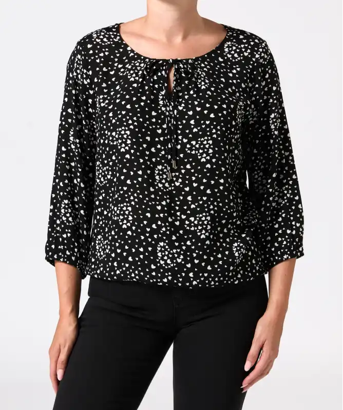 Halenka se srdíčky