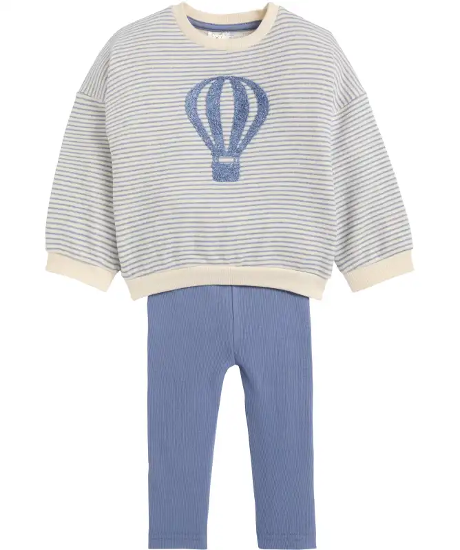 Sweatshirt + Leggings