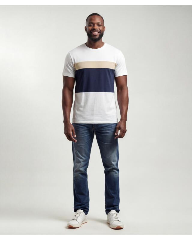 تيشيرت بإضافات متباينة للرجال، أبيض (KiK T-Shirt mit Kontrasteinsätzen (weiß)) — KiK, منتج ألماني أصلي في المغرب