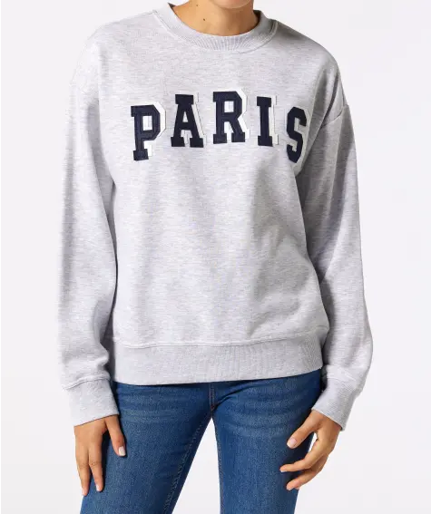 Sweatshirt mit Aufnäher