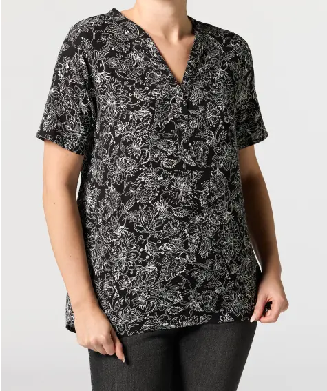 Halenka s květinovým vzorem