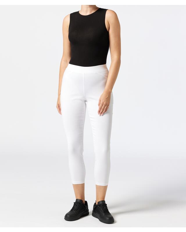 سروال من البنغالين بقصة سكيني للنساء، أبيض (KiK Bengalinhose Skinny-fit (weiß)) — KiK, منتج ألماني أصلي في المغرب