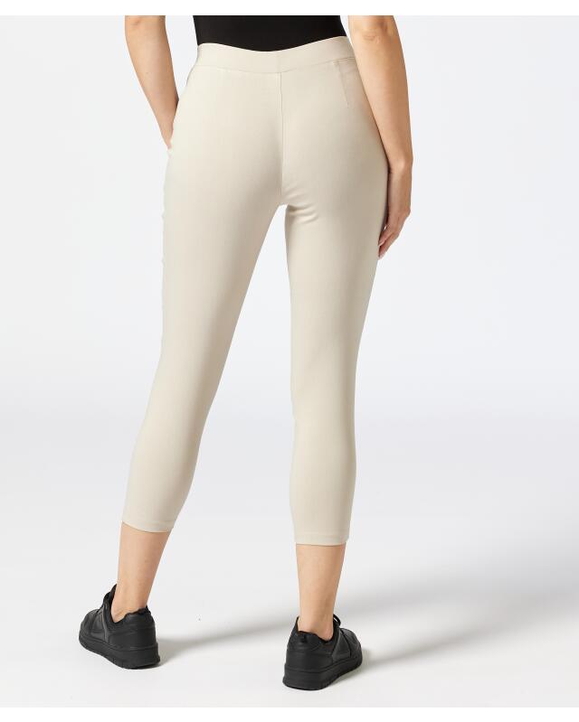 سروال من البنغالين بقصة سكيني للنساء، كريمي (KiK Bengalinhose Skinny-fit (creme)) — KiK, منتج ألماني أصلي في المغرب