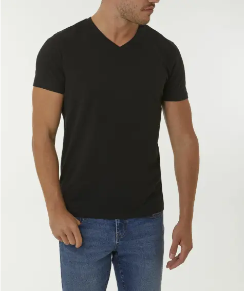 Basic T-Shirt