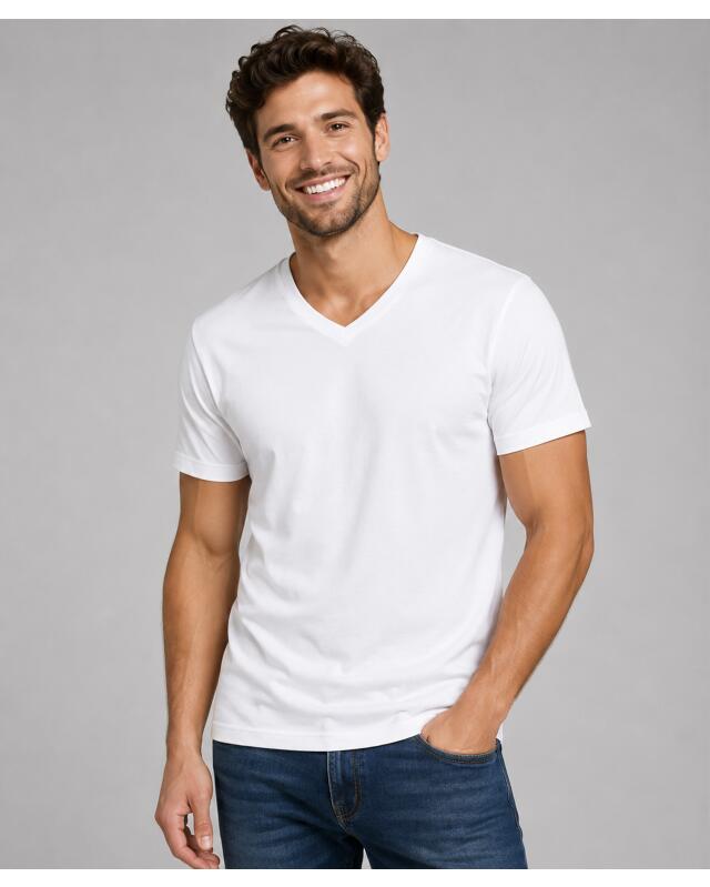 Basic T-shirt for men, white (KiK Basic T-Shirt (weiß)) — KiK, authentic German product in Morocco